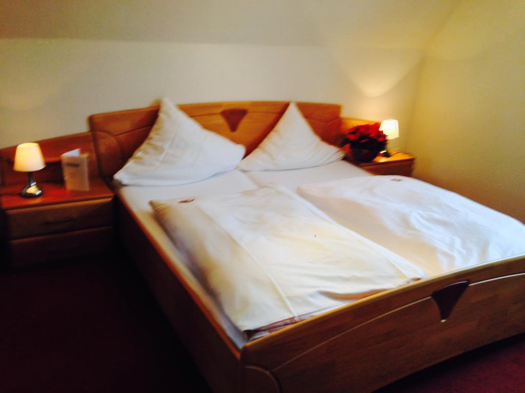 Hotel Eisenkrug Dinkelsbühl Cameră foto